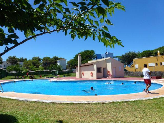 Apartament Kiana, La Barrosa Con Parking Y Piscina Chiclana de la Frontera Zewnętrze zdjęcie